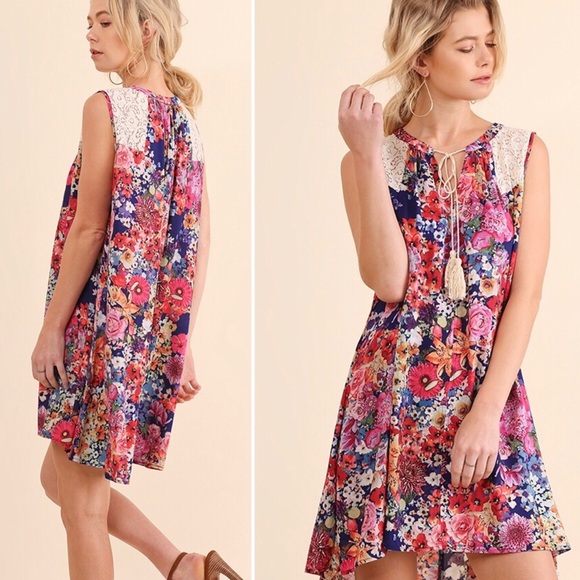 ✨FINAL REDUCTION✨UMGEE—FLORAL LACE TIE UP, SLEEVELESS DRESS W/ CROCHET DETAILS!! - Picture 2 of 3